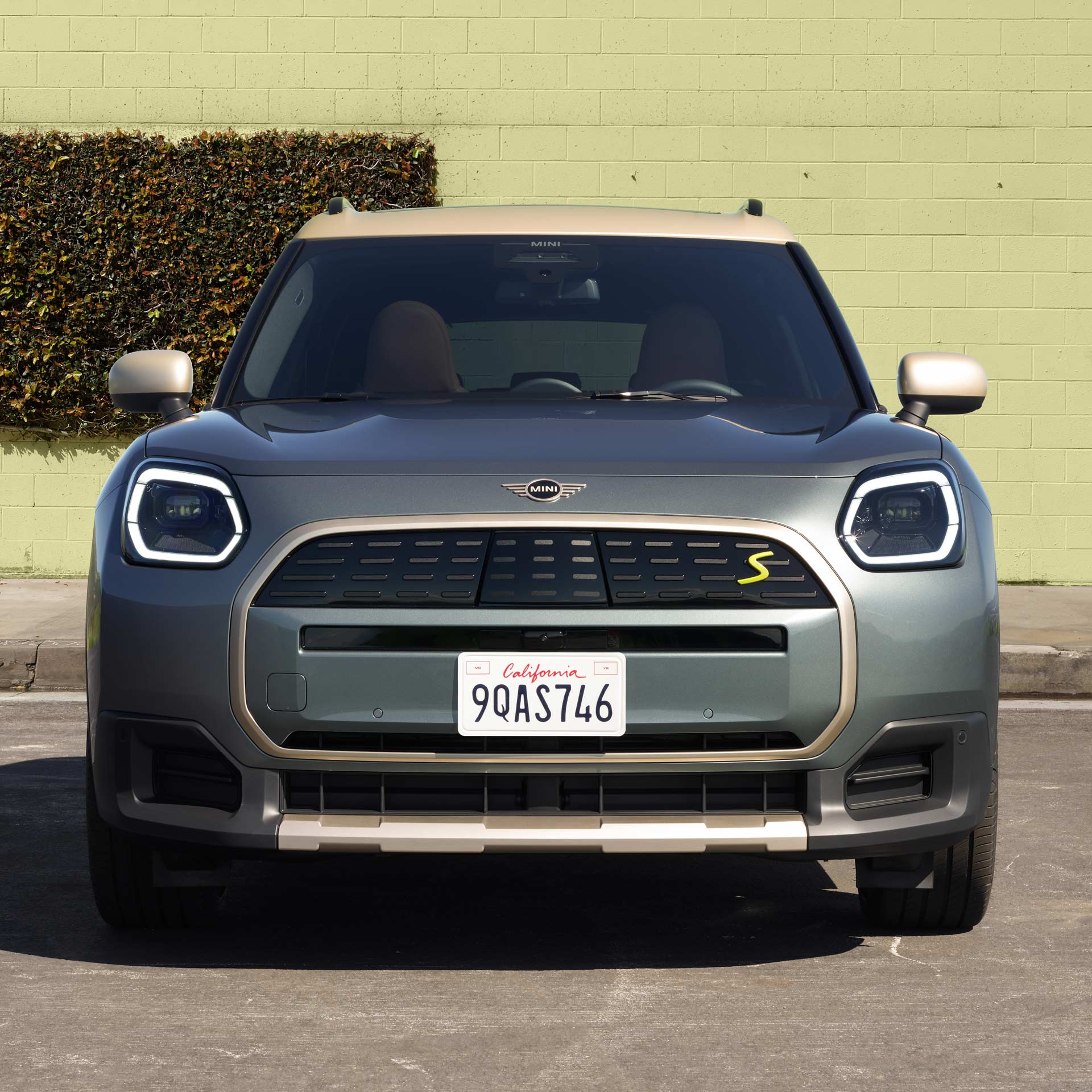 MINI Countryman Exterior Front